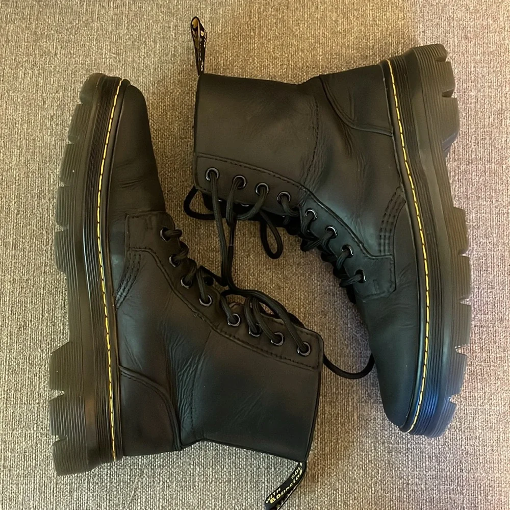 DR. MARTENS COMBS LEATHER CASUAL BOOTS - Picture 12 of 16